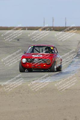 media/Nov-16-2024-CalClub SCCA (Sat) [[641f3b2761]]/Group 1/Race (Outside Grapevine)/
